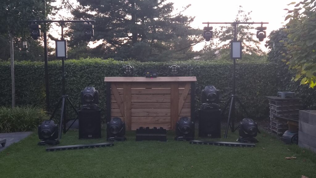 Lichtshow pakket Premium met moving heads, strobes en led barren
